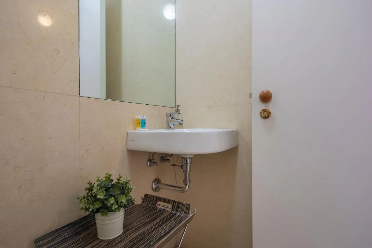 Downtown Apartment Santa Justa Lisboa البرتغال